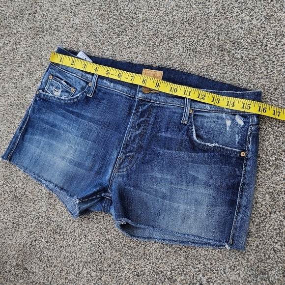 Mother The Dropout Tequila Truth Shorts Denim Cotton Stretch Jeans USA Size 28 - Picture 9 of 13